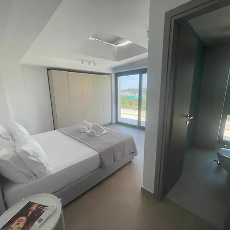 Hill Retreat Villa
